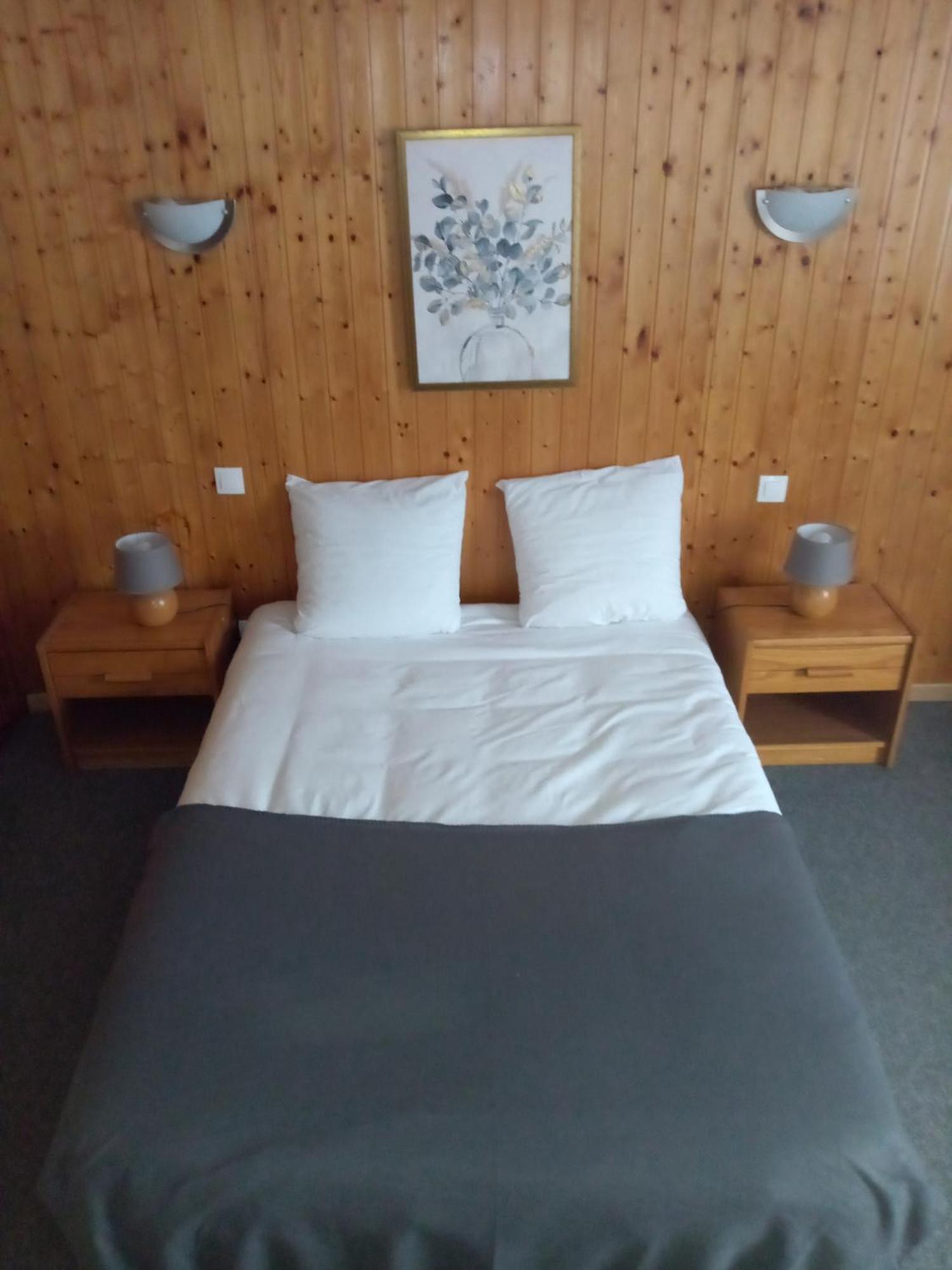 Le Valtrivin Hotel Lapoutroie Room photo